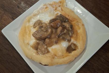 Caciocavallo alla piastra con porcini